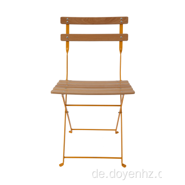 Klappbarer Stuhl mit Holzplatte und Stahlrahmen
